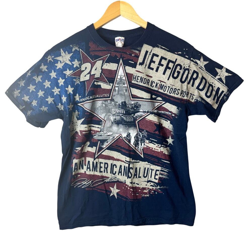 Jeff Gordon Graphic T-Shirt #24 Nascar AOP Patriotic Distressed Medium Racing